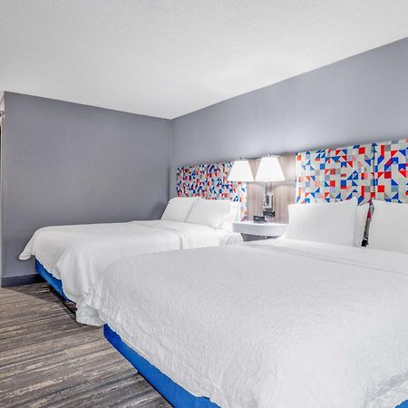 Hampton Inn Sanford Zewnętrze zdjęcie