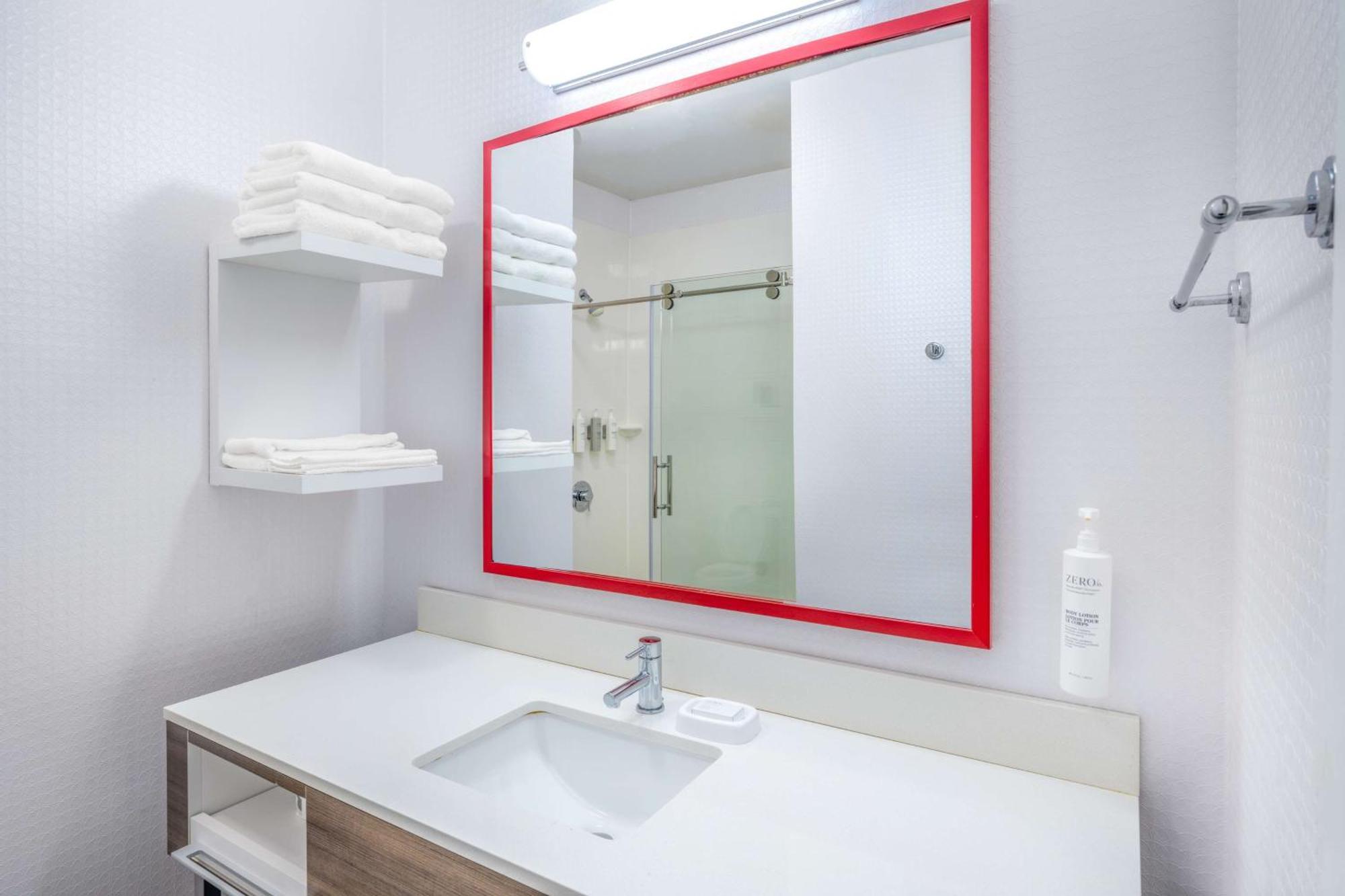 Hampton Inn Sanford Zewnętrze zdjęcie