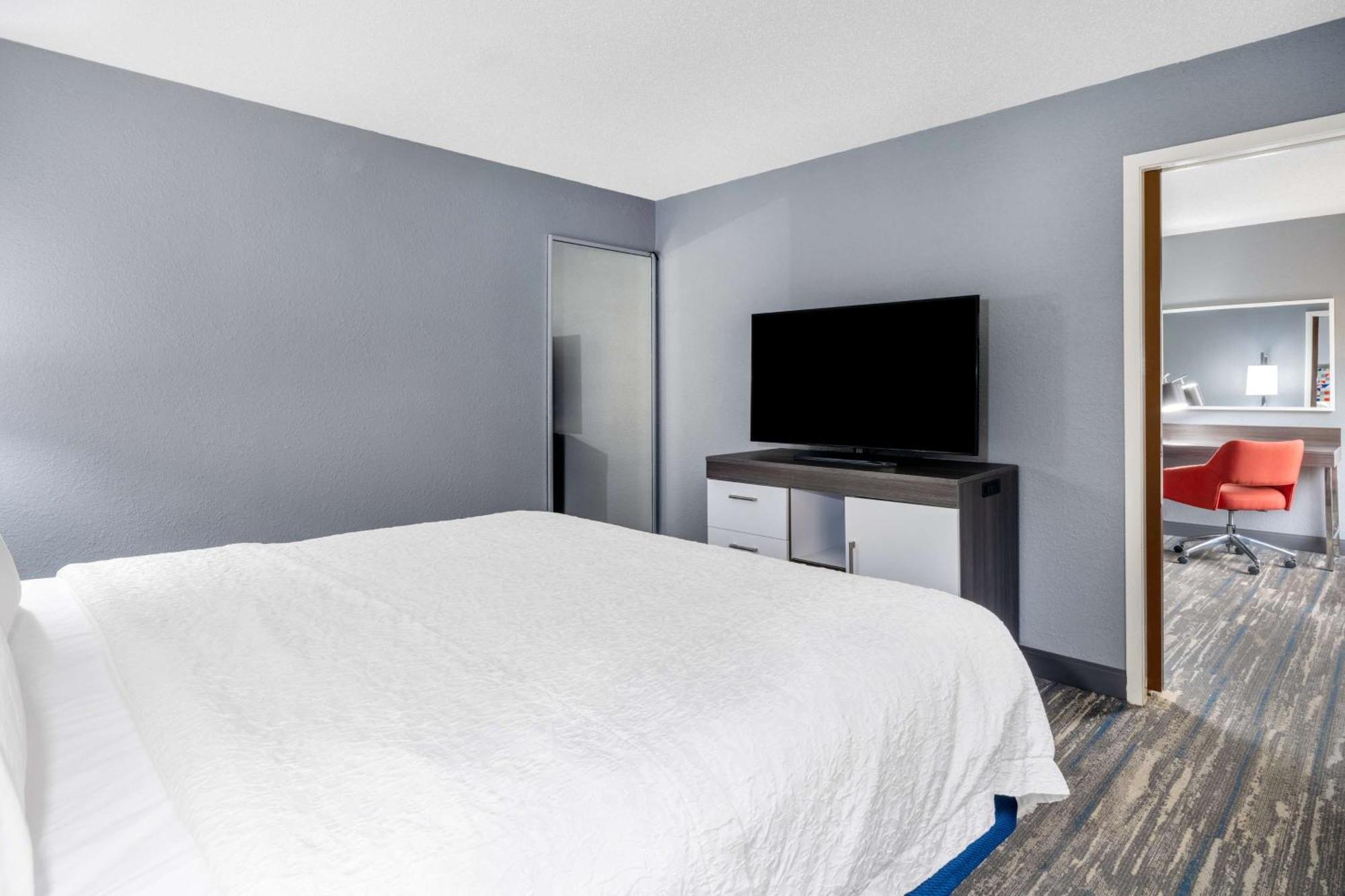Hampton Inn Sanford Zewnętrze zdjęcie